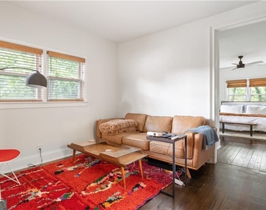 1010 Dill Avenue Sw - Photo Thumbnail 15