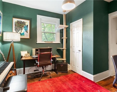1010 Dill Avenue Sw - Photo Thumbnail 17