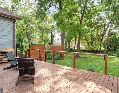 1010 Dill Avenue Sw - Photo Thumbnail 24