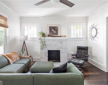 1010 Dill Avenue Sw - Photo Thumbnail 6