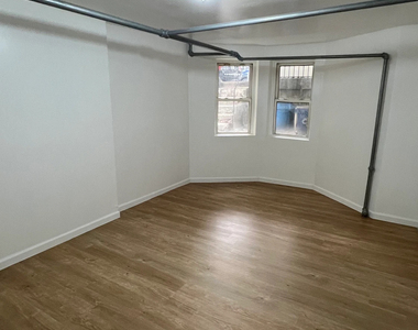 2312 Hughes Avenue - Photo Thumbnail 6