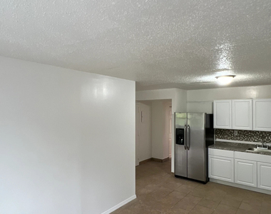 56-11 Clover Place - Photo Thumbnail 3