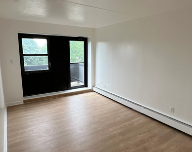 56-11 Clover Place - Photo Thumbnail 7