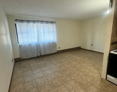 56-11 Clover Place - Photo Thumbnail 3