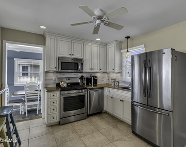 5 Dover Avenue - Photo Thumbnail 6