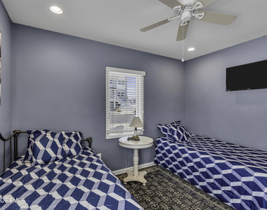 5 Dover Avenue - Photo Thumbnail 13
