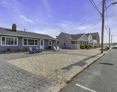 5 Dover Avenue - Photo Thumbnail 1