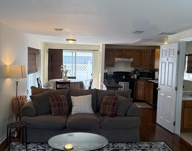 520 3rd Avenue - Photo Thumbnail 9