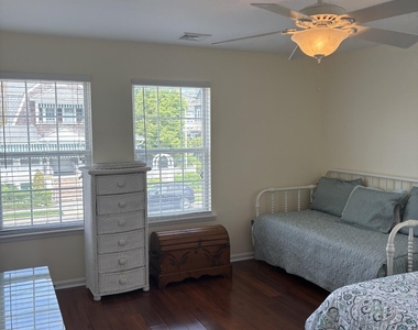520 3rd Avenue - Photo Thumbnail 17