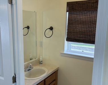 520 3rd Avenue - Photo Thumbnail 12