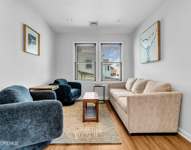 27 Arnold Avenue - Photo Thumbnail 13