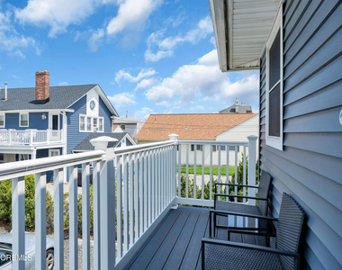 27 Arnold Avenue - Photo Thumbnail 30