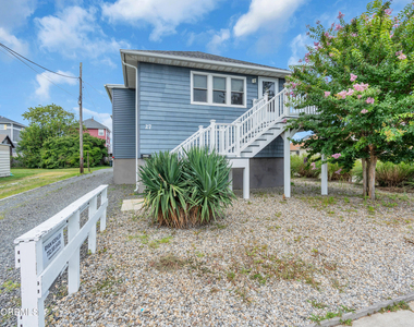 27 Arnold Avenue - Photo Thumbnail 6