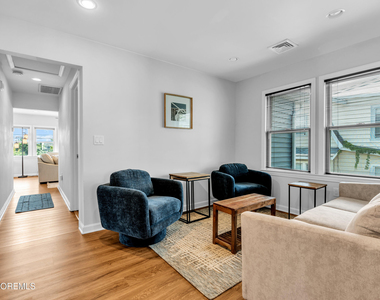 27 Arnold Avenue - Photo Thumbnail 14