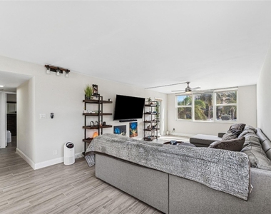 201 N Ocean Boulevard - Photo Thumbnail 12