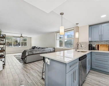 201 N Ocean Boulevard - Photo Thumbnail 9