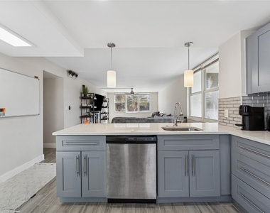 201 N Ocean Boulevard - Photo Thumbnail 8