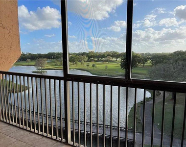 3001 W Rolling Hills Circle - Photo Thumbnail 21