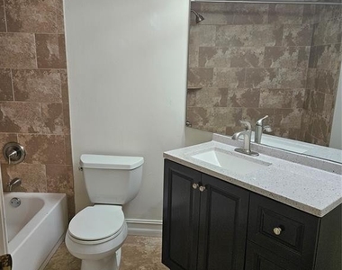 5583 Courtyard Drive - Photo Thumbnail 18