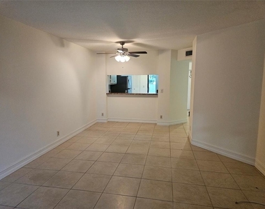 5583 Courtyard Drive - Photo Thumbnail 16
