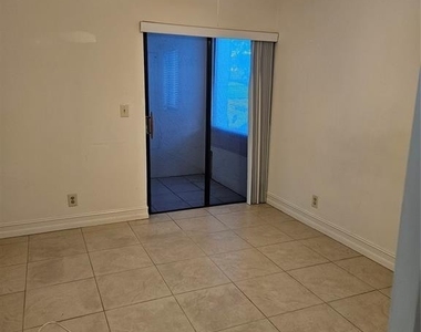 5583 Courtyard Drive - Photo Thumbnail 19