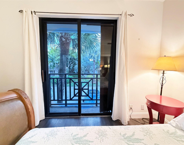 1645 S Ocean Lane - Photo Thumbnail 20