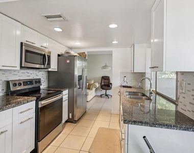 6708 Nw 57th Drive - Photo Thumbnail 1