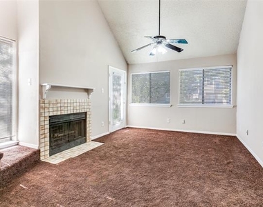 9833 Walnut Street - Photo Thumbnail 2
