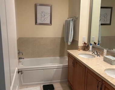 226 N Latitude Circle - Photo Thumbnail 23