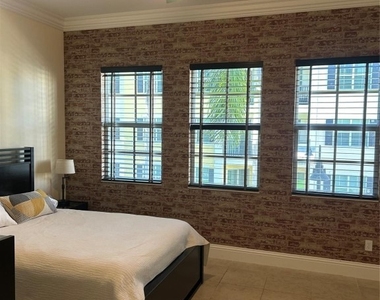 226 N Latitude Circle - Photo Thumbnail 16