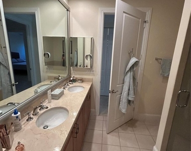 226 N Latitude Circle - Photo Thumbnail 25
