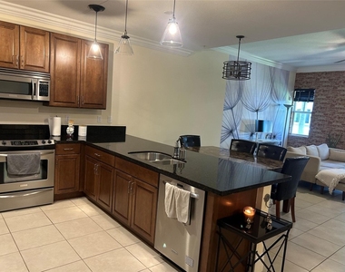 226 N Latitude Circle - Photo Thumbnail 34