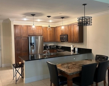 226 N Latitude Circle - Photo Thumbnail 40
