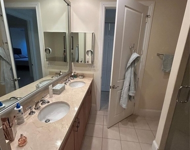 226 N Latitude Circle - Photo Thumbnail 26