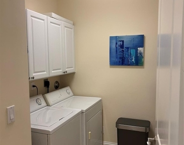 226 N Latitude Circle - Photo Thumbnail 30