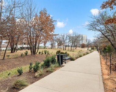 2800 Lakeside Parkway - Photo Thumbnail 32