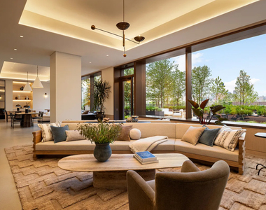 470 Kent Avenue - Photo Thumbnail 7