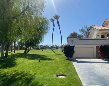 413 Desert Falls Drive N - Photo Thumbnail 23
