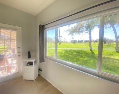 413 Desert Falls Drive N - Photo Thumbnail 18