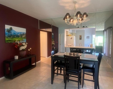 413 Desert Falls Drive N - Photo Thumbnail 5