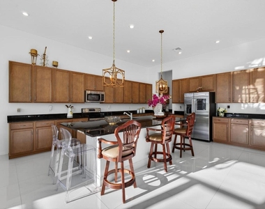 11460 Sw Pietra Way - Photo Thumbnail 16