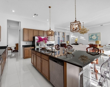11460 Sw Pietra Way - Photo Thumbnail 17