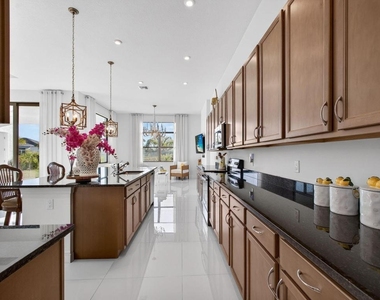 11460 Sw Pietra Way - Photo Thumbnail 19