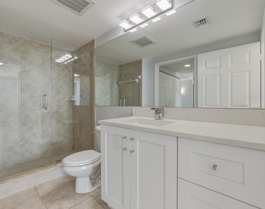 625 Casa Loma Boulevard - Photo Thumbnail 20