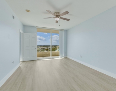 625 Casa Loma Boulevard - Photo Thumbnail 25