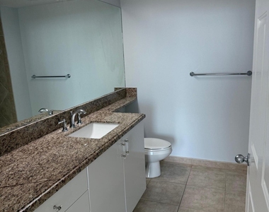 625 Casa Loma Boulevard - Photo Thumbnail 54