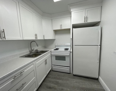 172 Sussex I - Photo Thumbnail 14