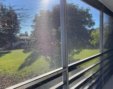 172 Sussex I - Photo Thumbnail 7