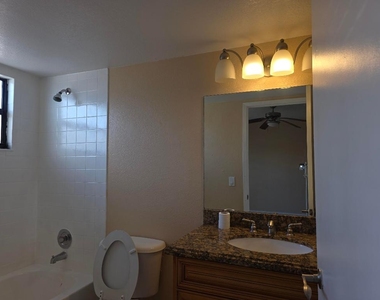 1542 Lake Crystal Drive - Photo Thumbnail 24