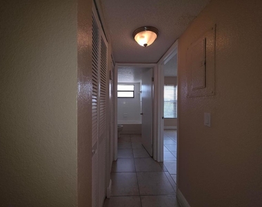 1542 Lake Crystal Drive - Photo Thumbnail 17